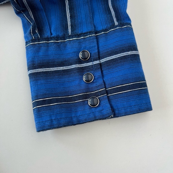Wrangler Men's Western Fashion Snap Shirt With Metallic Stripes Size Small - Picture 6 of 6